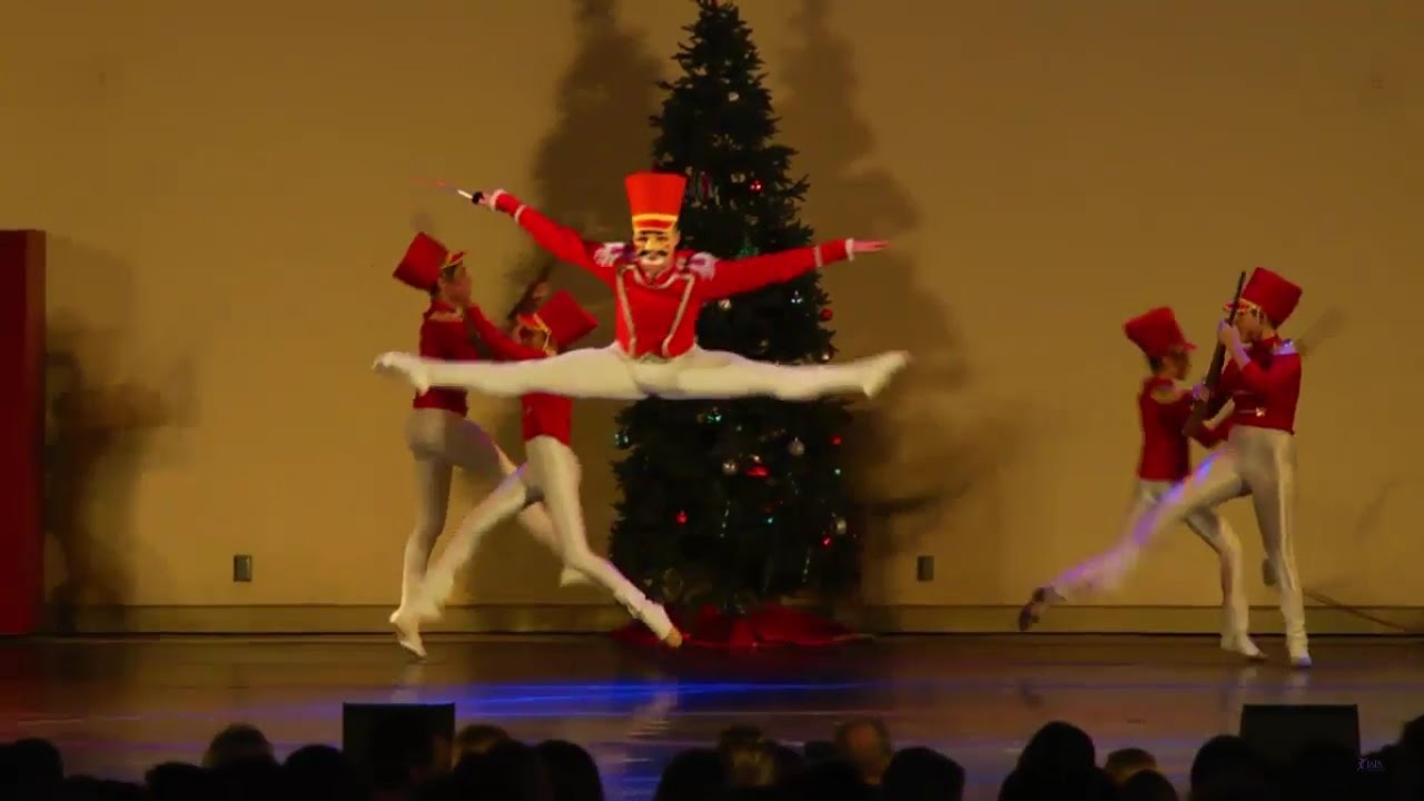 The Nutcracker Live Stream at Lake Eola
